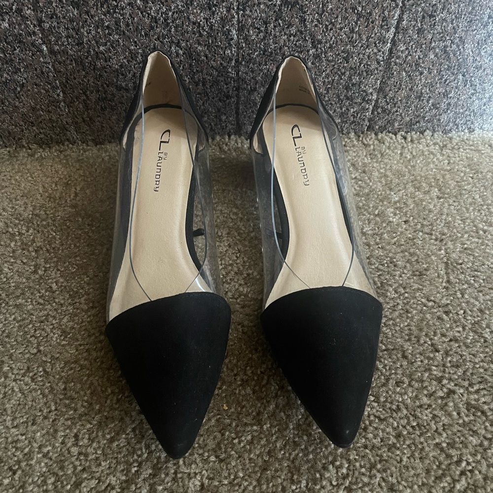 CL by LAUNDRY black suede and clear pointy toe 2in block heels size 9 wide